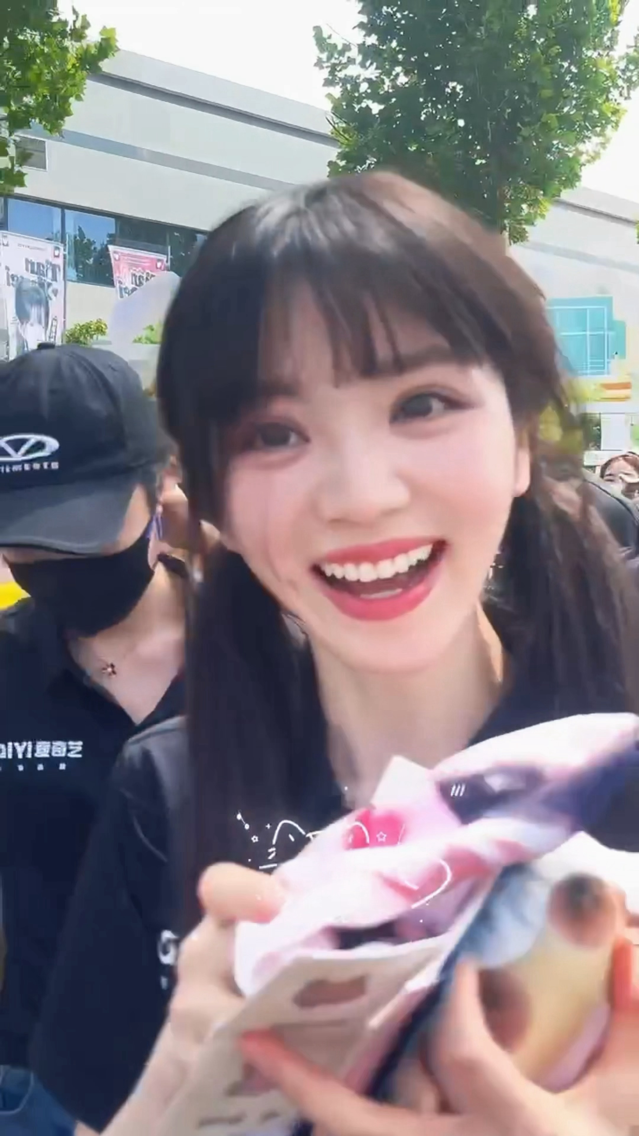 女频的传奇再次由田曦薇书写【田曦薇】天才女友能不能再开一遍机… 