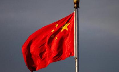 新加坡联合早报发文写道，今天的中国，比当年谨慎了许多。其中原因，也许包括中国国内