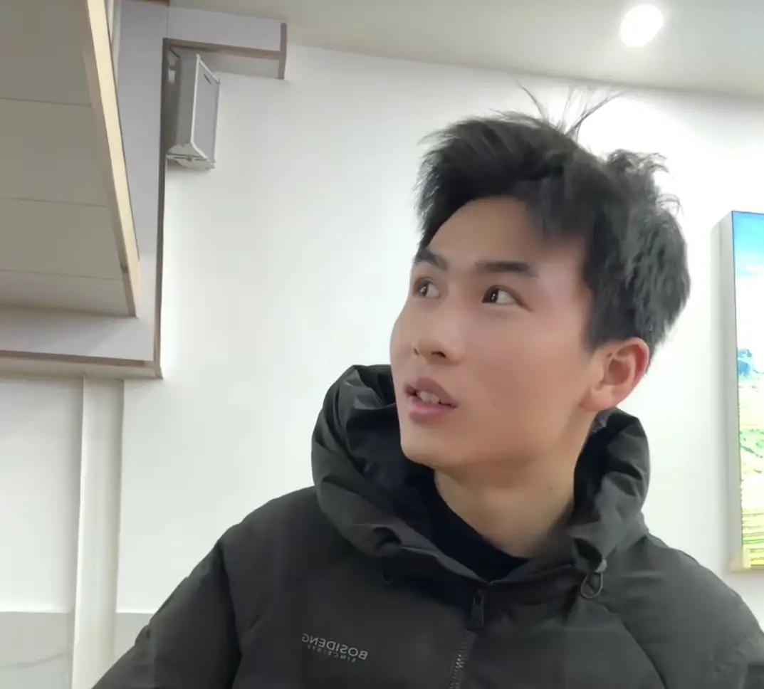 扎心！北京小伙糖尿病，找同学借了多次钱，也不愿告知有钱父母

看完这个北京小伙的