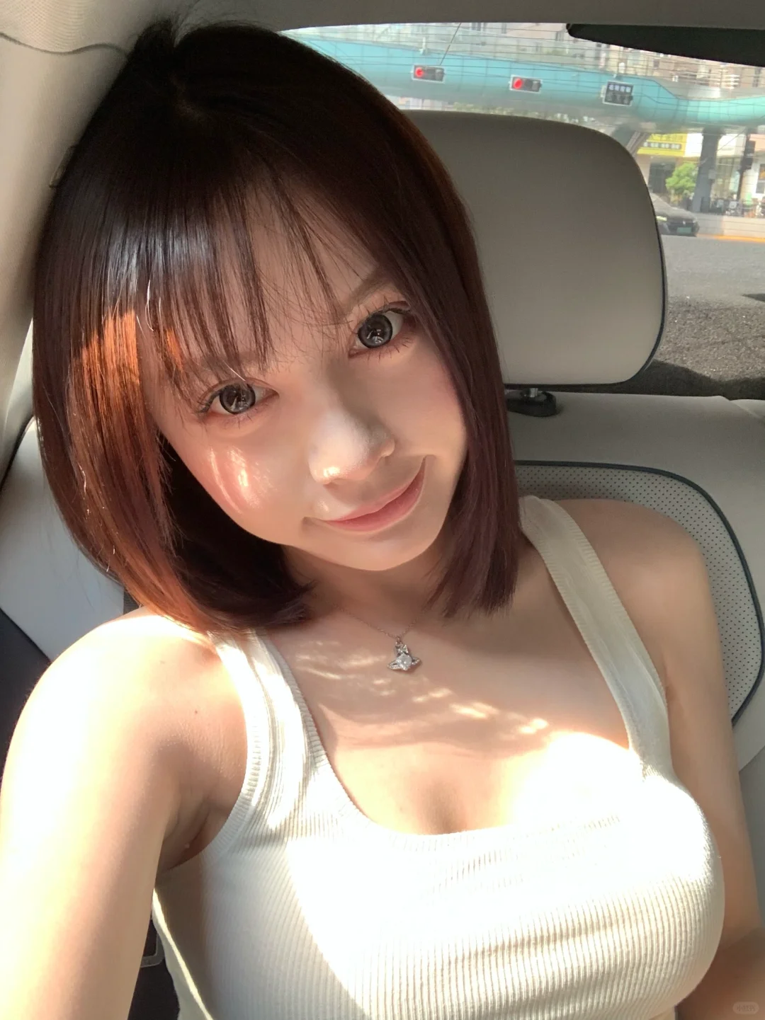 一些车内短发live
