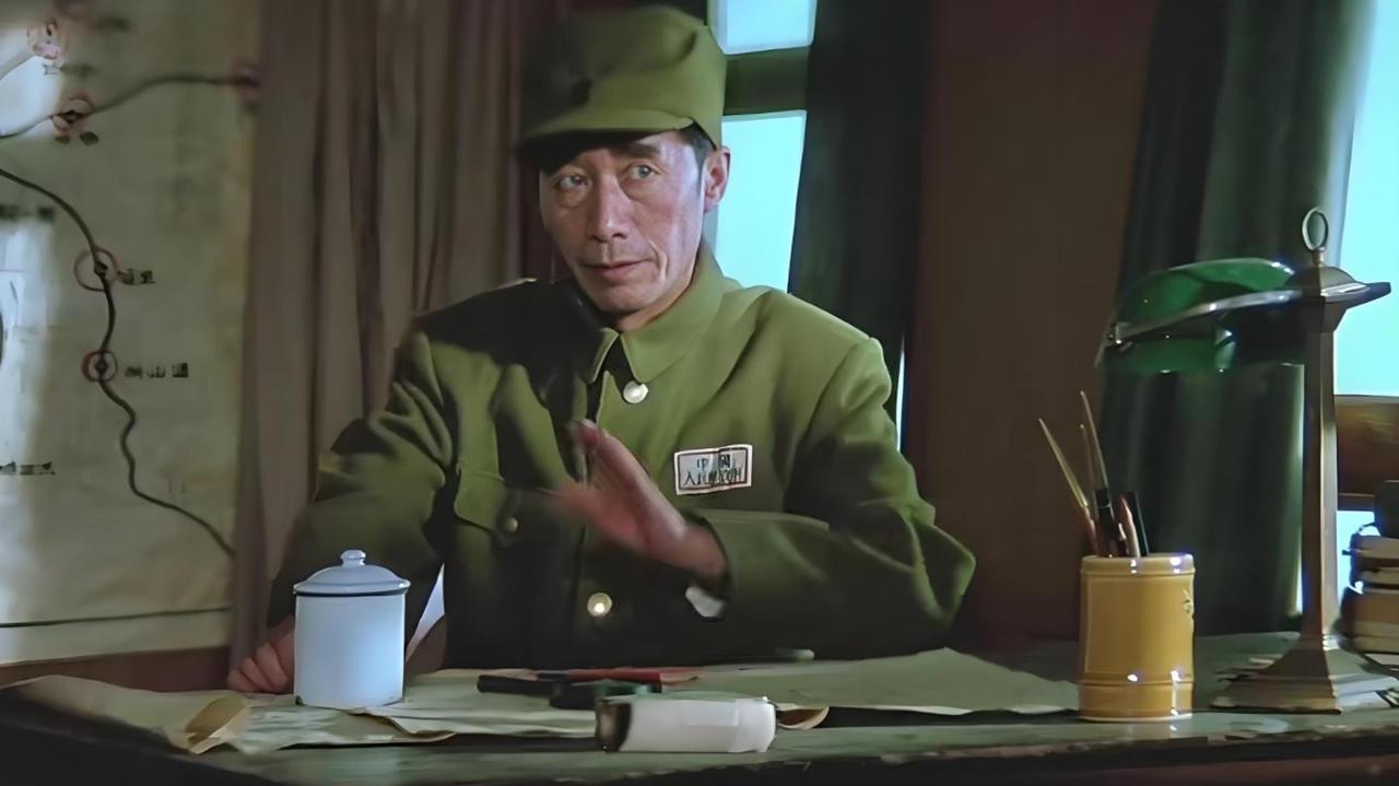 有人问，李云龙敢不敢在幺零幺跟前骂娘？
网友是这么回答的：
在晋西北铁三角里，有