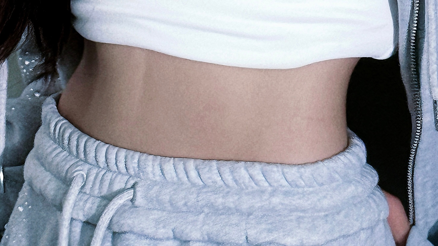 这大晚上的就应该看一些好东西 