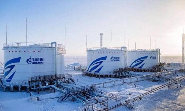 闹大了！乌军三天连派26架无人机突袭，猛攻俄核心供气站，直指土耳其溪、蓝溪两大能