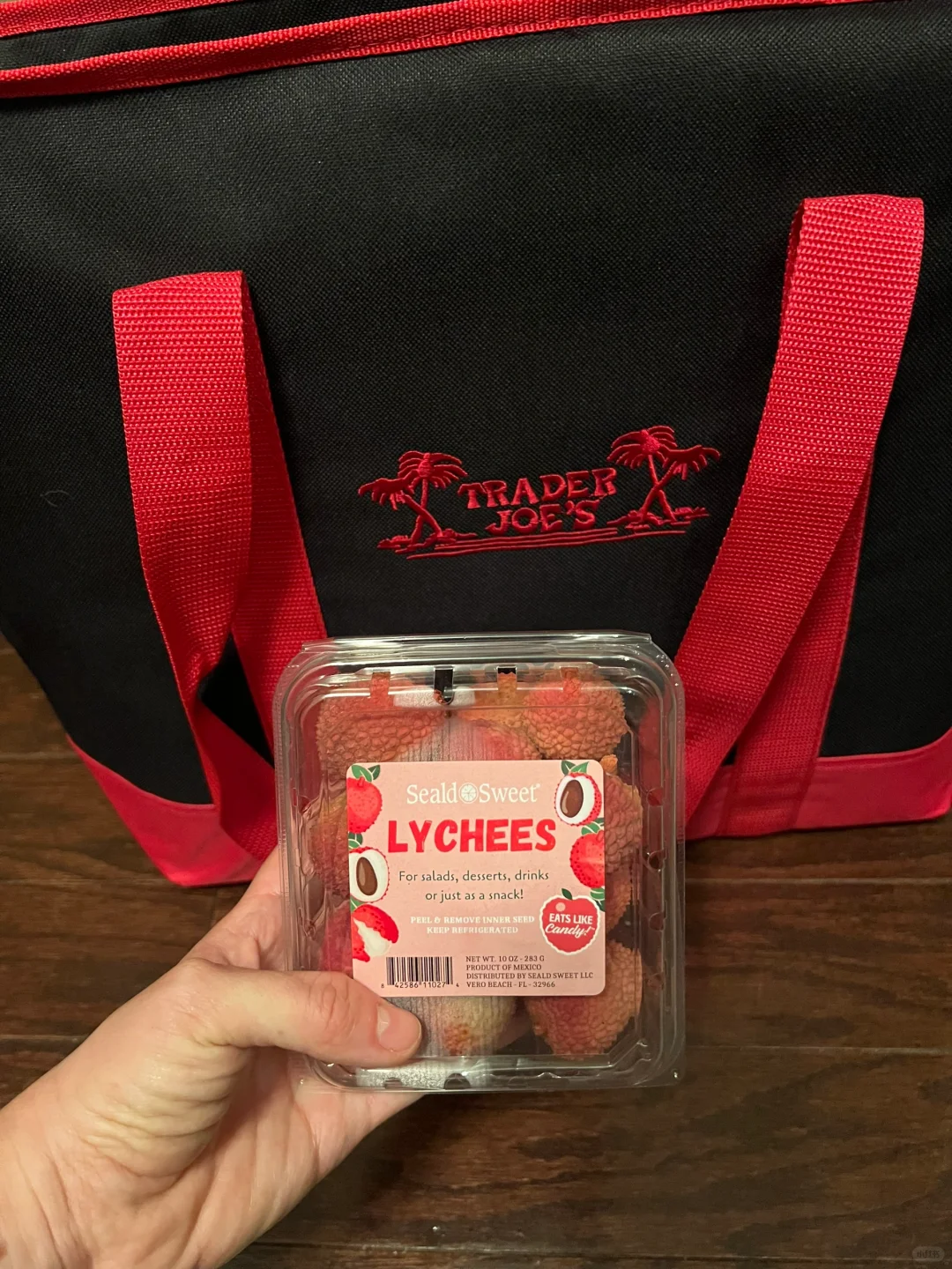 美国超市缺德舅trader Joe’s 有荔枝了，快冲