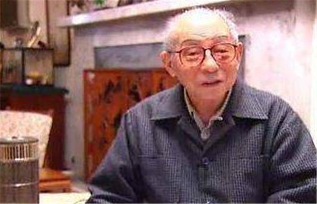 张学良做的最正确的4件事：

第一件，东北易帜。1928年皇姑屯之后，他顶着日本