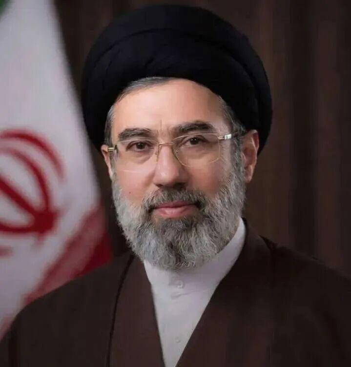 伊朗这步棋直接捏住全球能源命门，把霍尔木兹海峡变成博弈筹码，这下欧美和阿拉伯国家