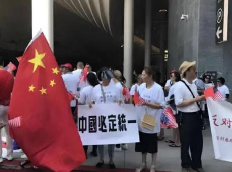 有“台独”在社交平台上表示：如果大陆要统一台湾，那么台湾人会第一个不同意，但问题