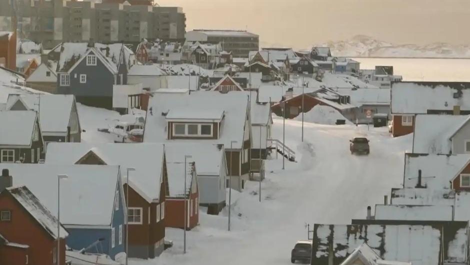 这事儿真的太离谱了！美国为了抢格陵兰岛，居然对欧洲8个盟友挥起关税大棒，难怪欧洲