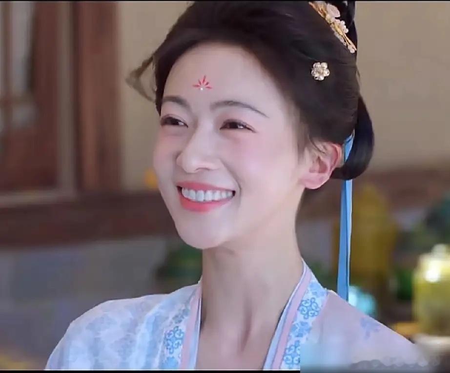 开播一天就被资本活活奶死，这剧到底什么来头？ 上线当晚，酷云收视率峰值直接冲到0
