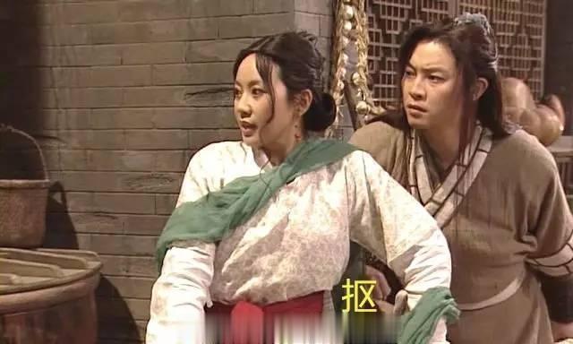 #老年人的购物欲就是买菜吗#               我姥姥花80元，买了敲