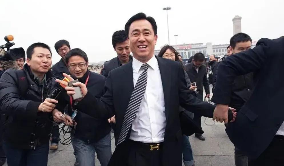 许家印，从2023‑09‑28恒大港股公告“许家印涉嫌违法犯罪被抓”，到昨日“深
