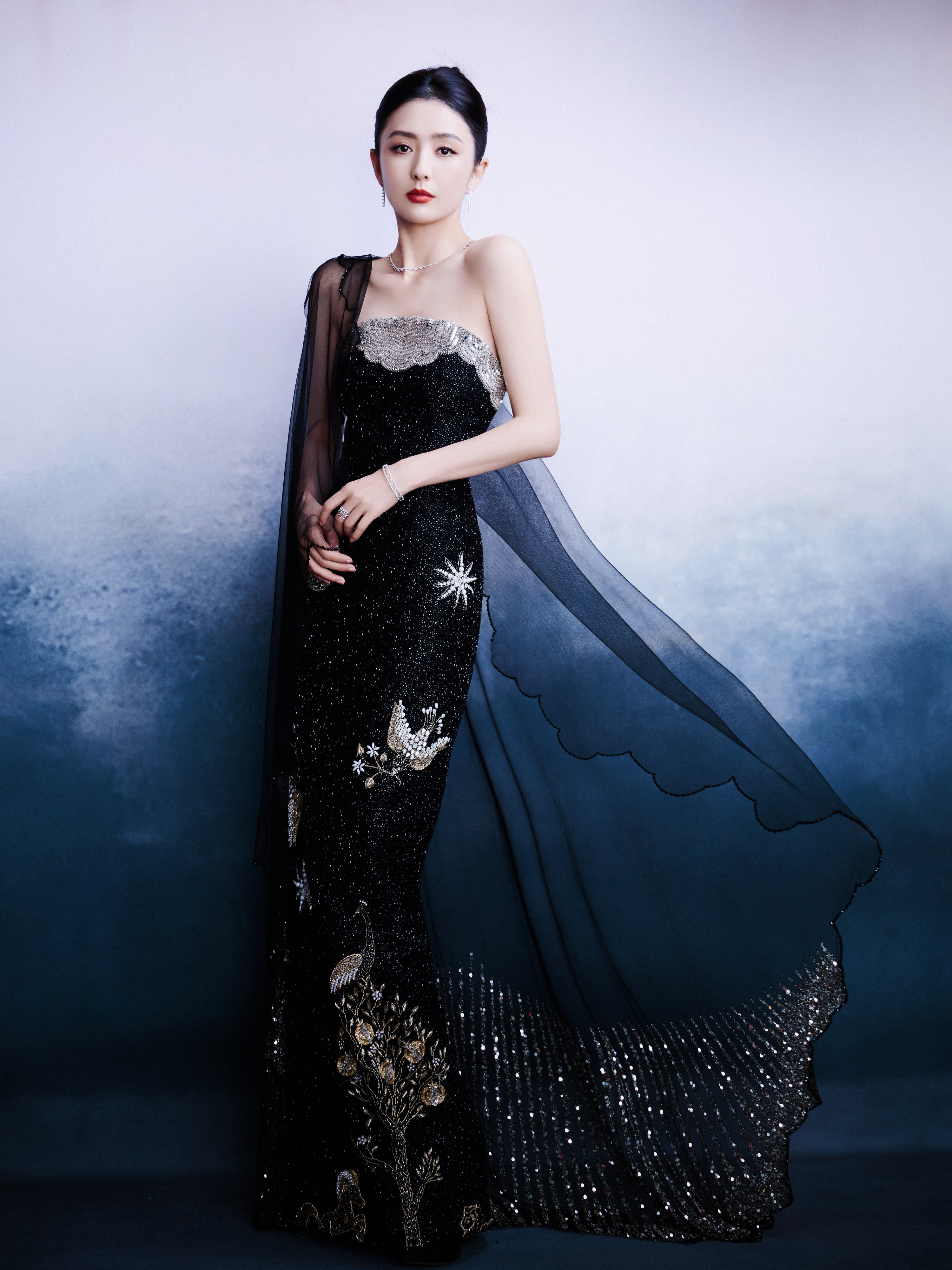 你好佟丽娅在复制粘贴的时代，你是手写的诗