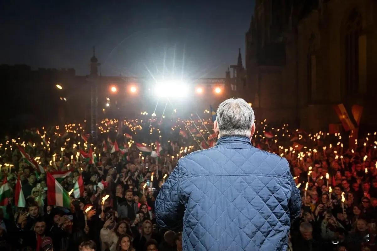 吴大辉依然看好欧尔班

刚刚看到我国著名的俄罗斯问题专家，清华大学国际关系学系教