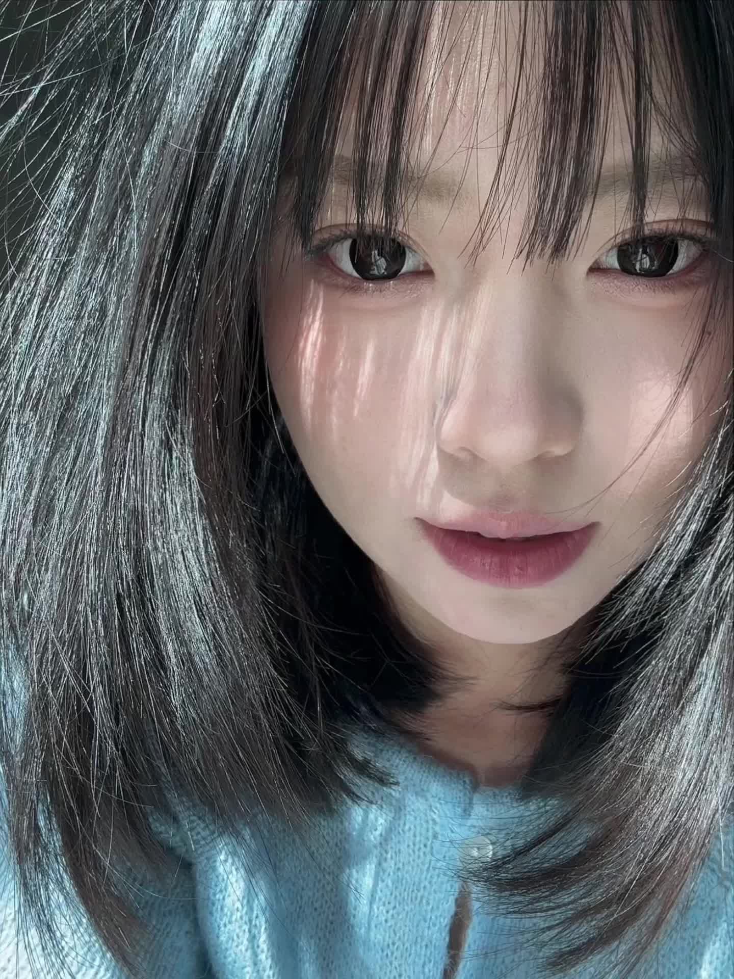 只是半夜的林黛玉