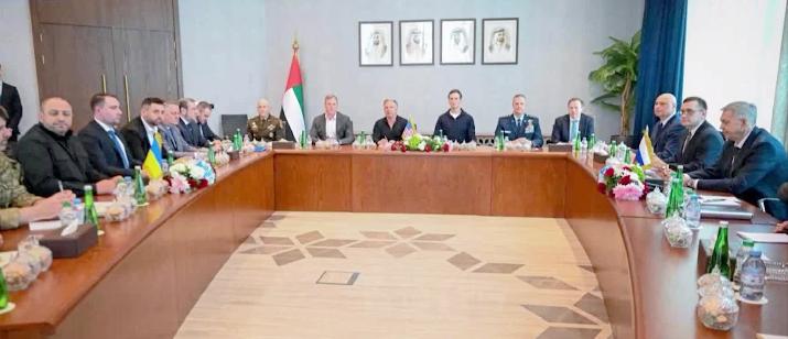 俄美乌终于不打嘴炮，直奔阿布扎比谈和平，第二轮会谈正式启幕，此前还因协调问题爽约