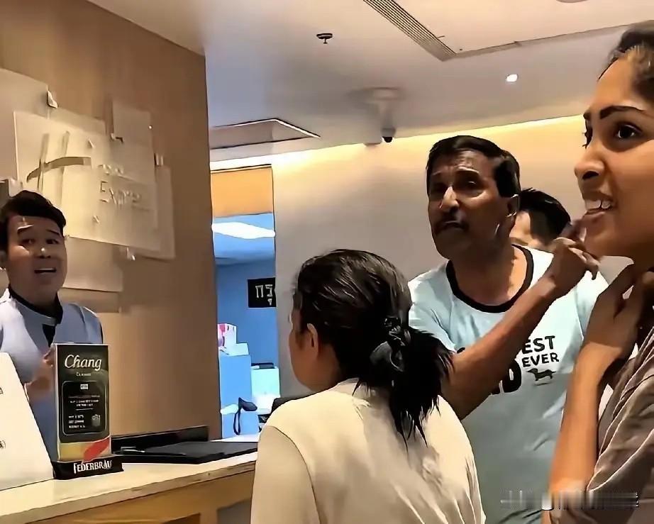 购物不给钱、用餐不给钱、乘车不给钱、入园不给钱、住店不给钱、美甲不给钱，这些发生