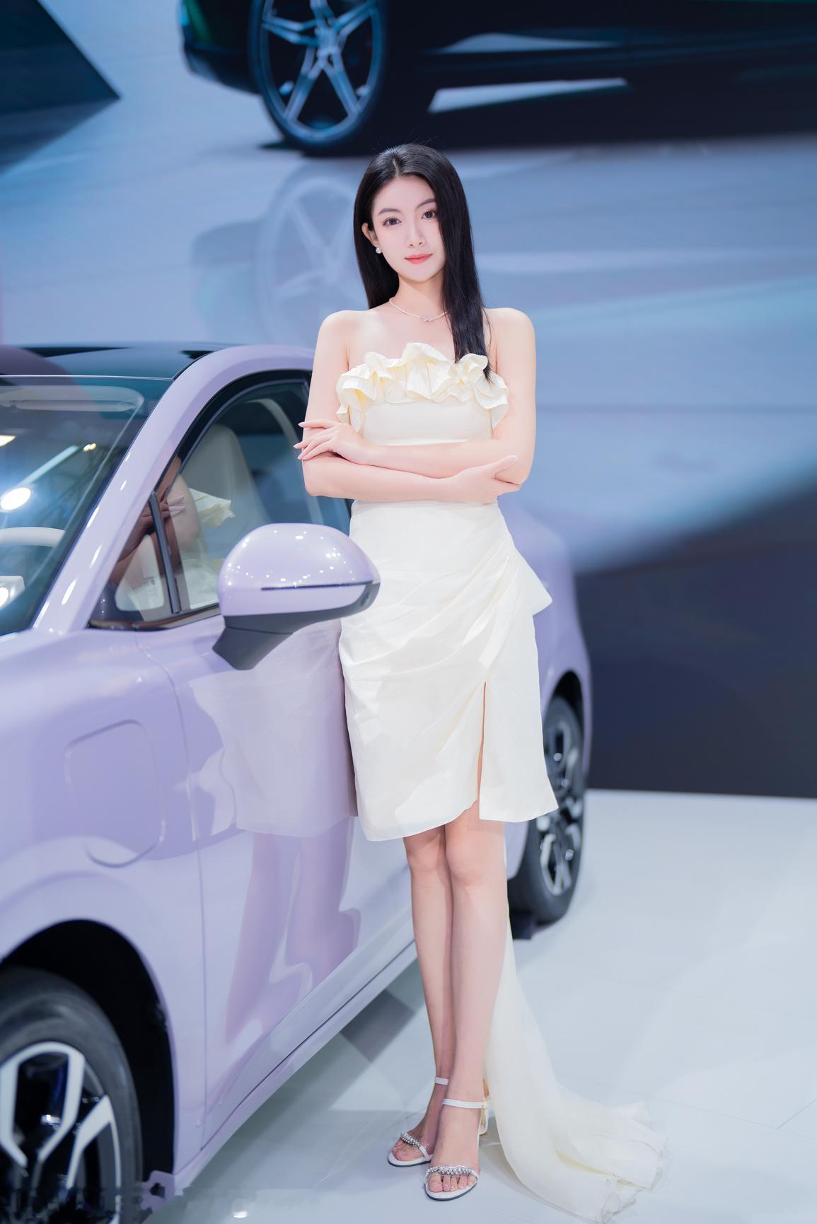 聆听猎人的车展日记聆听在广州国际车展猎人与车展 2025 广州国际车展想把图片带