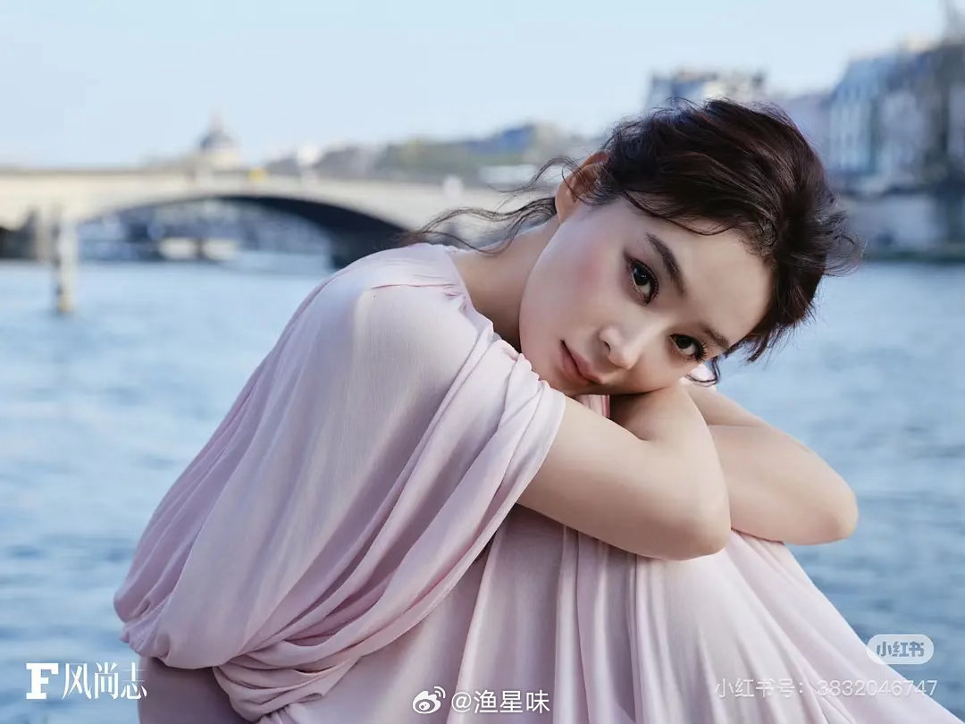 当年袁姗姗资源那么好，为什么完全不吸粉 