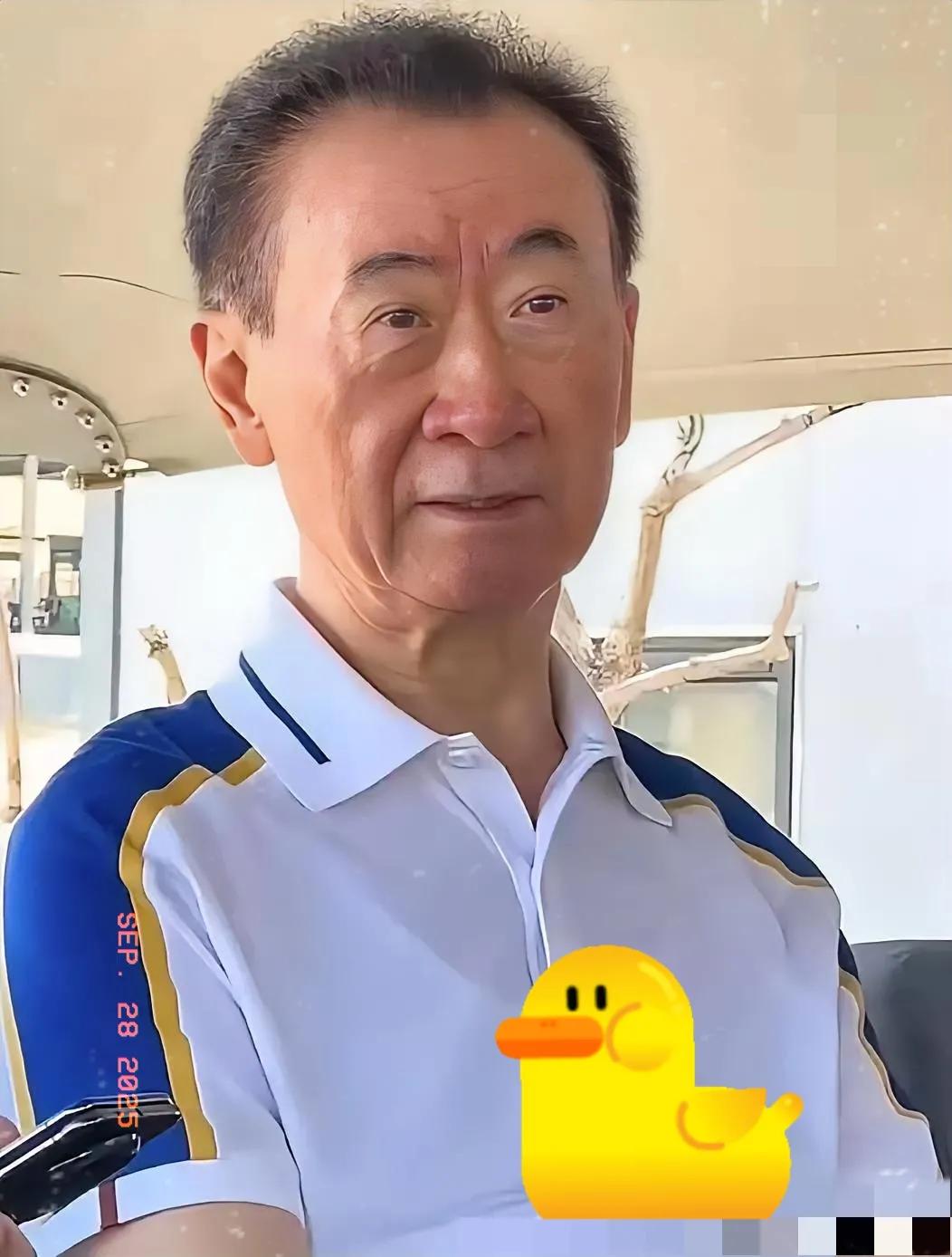 我妈之前在万达上班，离职后才敢说个实在话：别看王健林现在被限高，可他手底下员工的