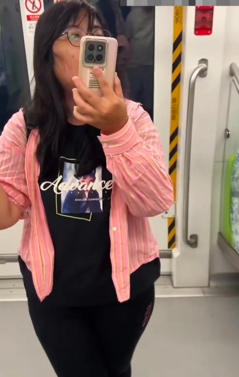 南京地铁一女子因听到男童说“鸡鸣寺”而报警认为在暗讽自己，遇到此类事件如何处理？
