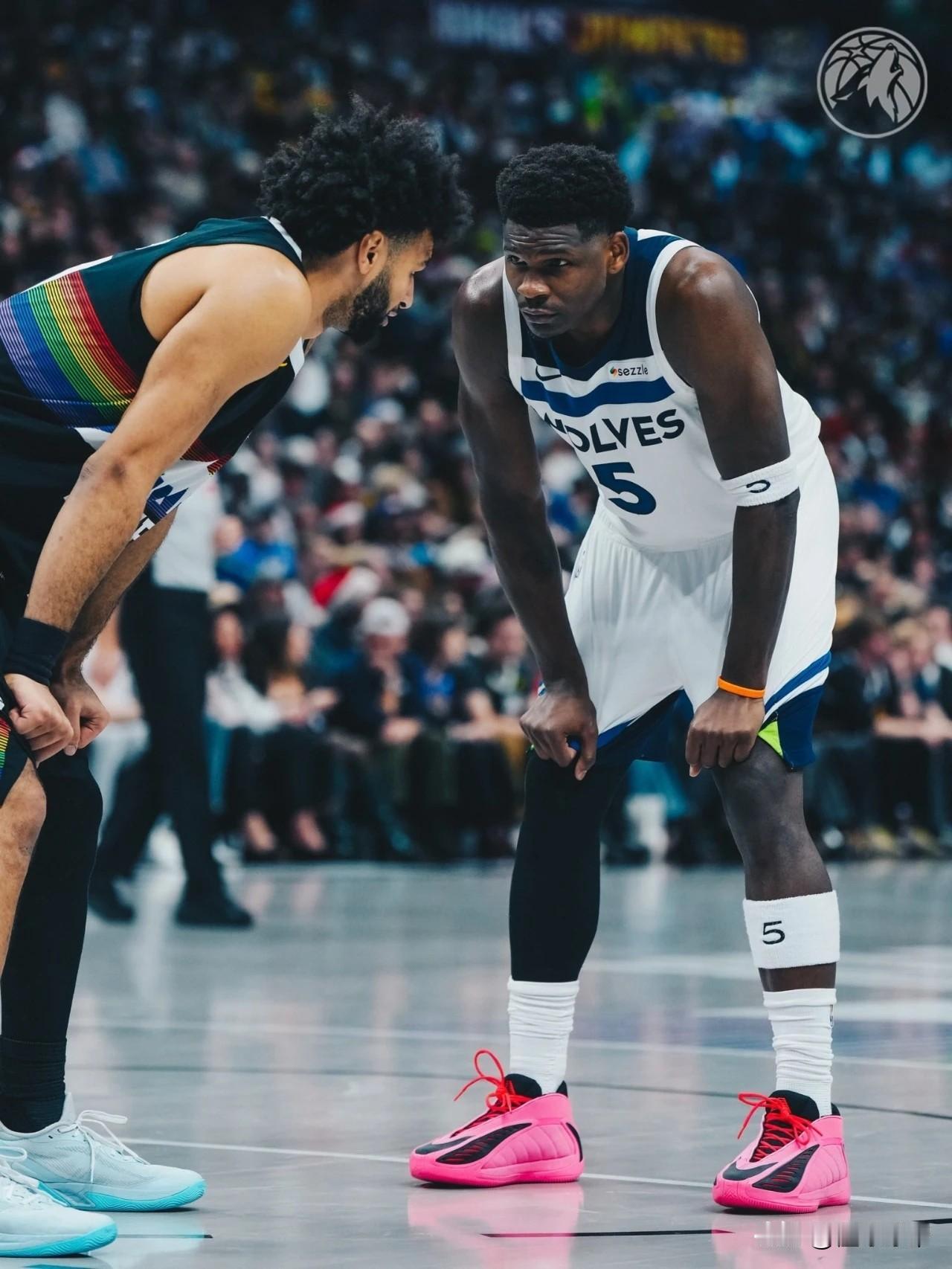 冲动是魔鬼呀，爱德华兹毁了约基奇“60+20+20”的超级三双!

在今天森林狼