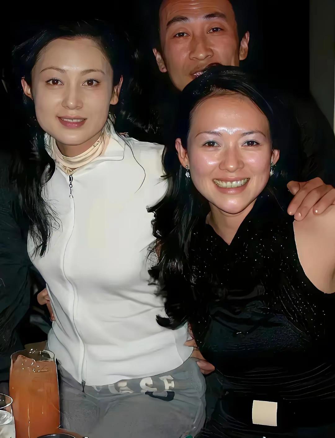 突然有点理解陈凯歌了，陈红这么美，谁不心动呢？ 