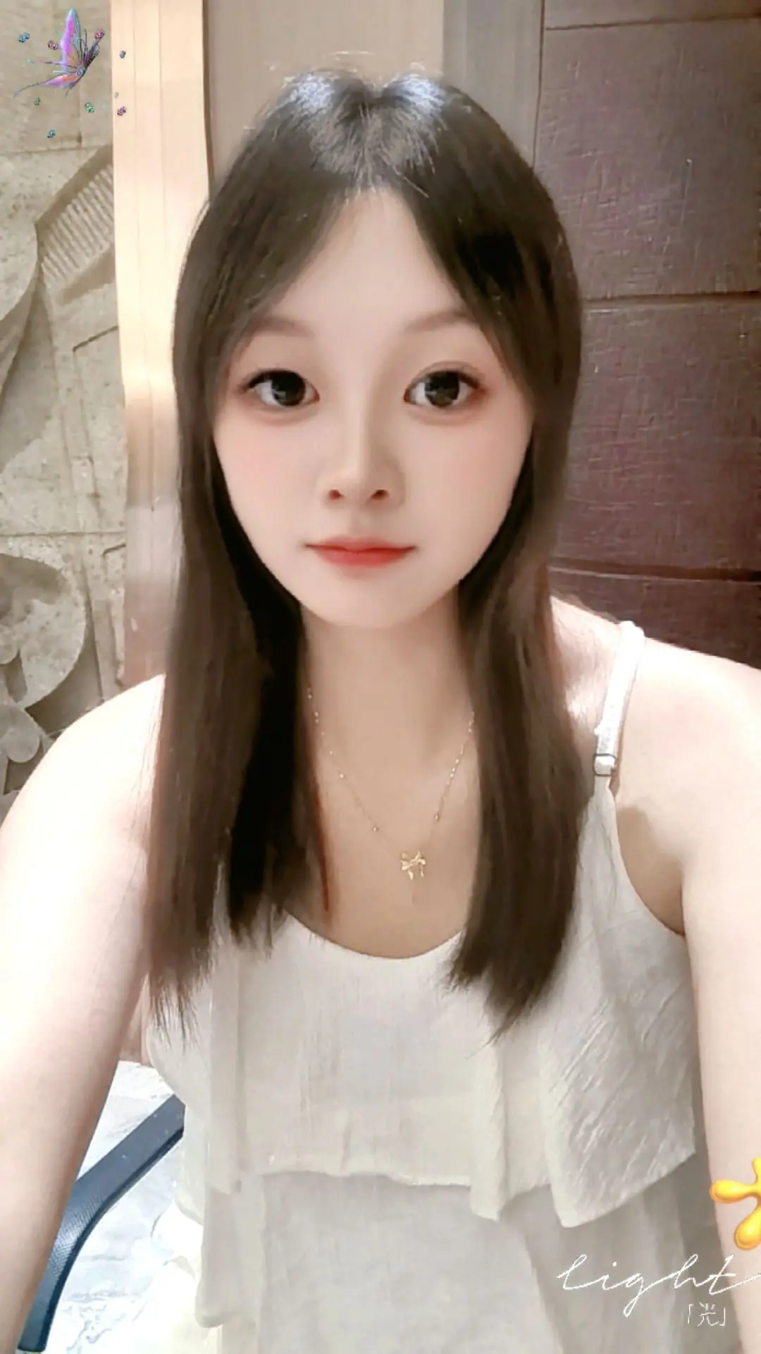 “爱意随风起，风止意难平，人生最大的遗憾，莫过于，真心付错人，深情无所...