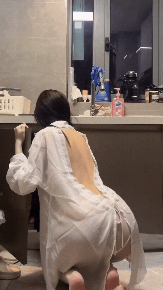 天天好忙 干不完的家务  ​​​宅男女神[超话] ​​​