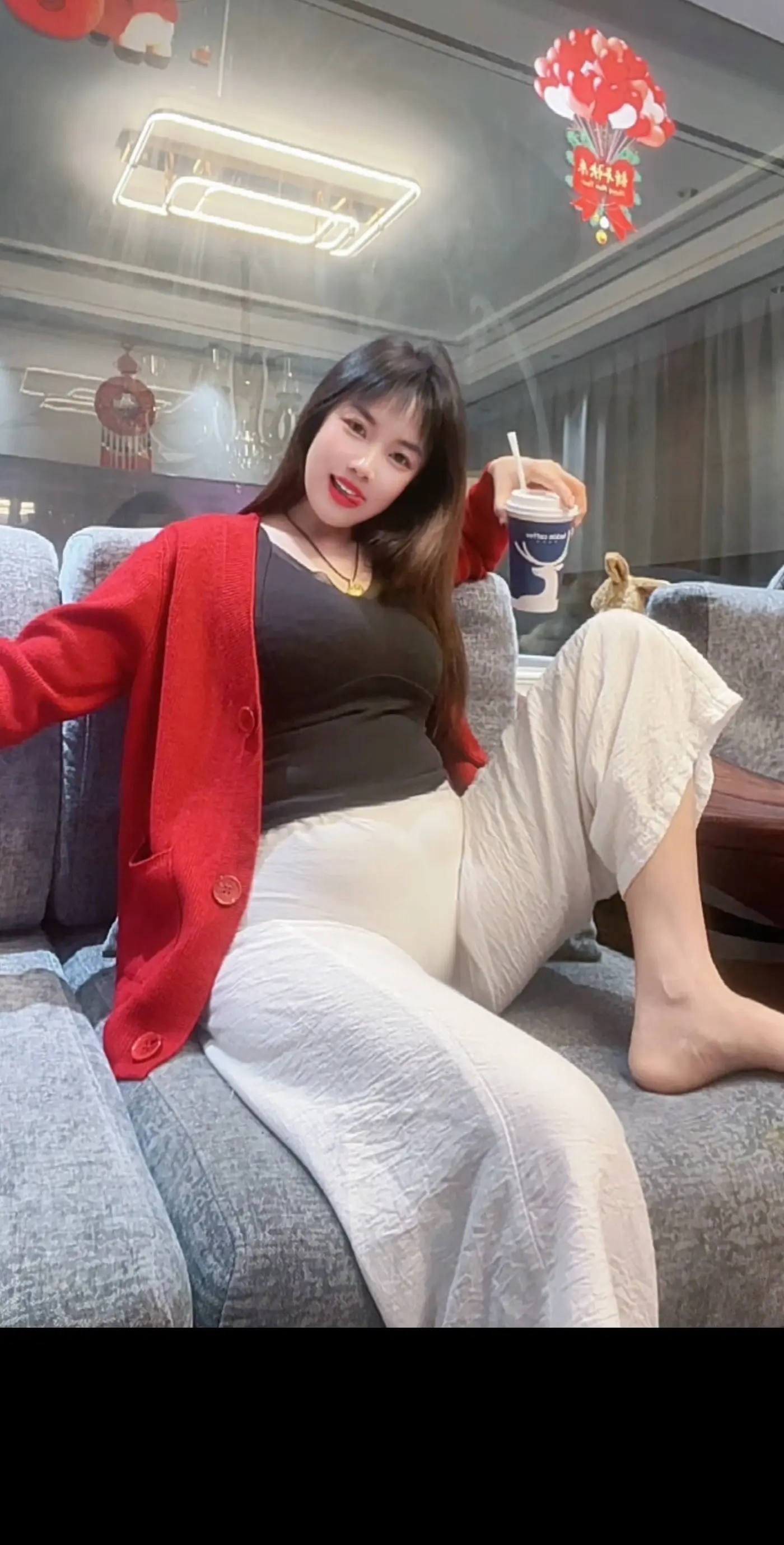 “祝我以后薄情寡义，唯利是图！ 祝我不再真诚，不再念旧， 祝我贪财好色...