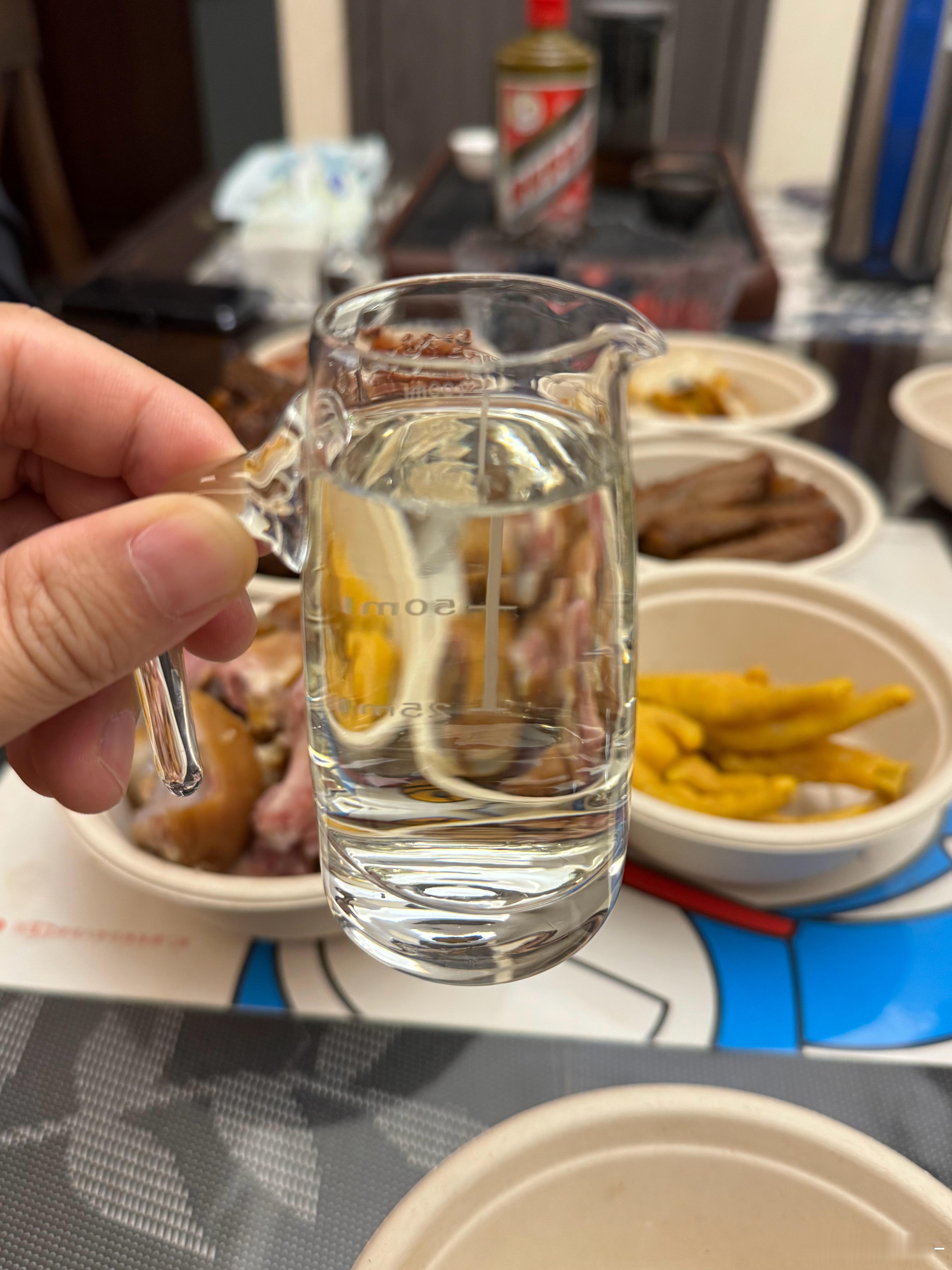 我准备菜 大哥准备酒这波我赚大发了谢谢大哥亮哥这杯打几分胡说不胡说