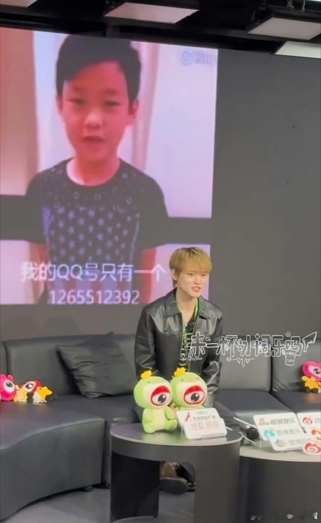 钟辰乐重现小时候名场面小时候的钟辰乐好有趣呀，名场面也这么多，反差感好强啊，复刻