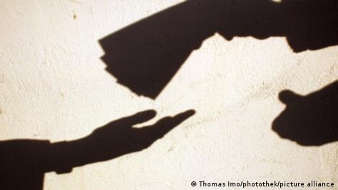 老牌民主国家日益腐败热点解读 据德国媒体报道，即使是世界上的老牌民主国家也日益腐