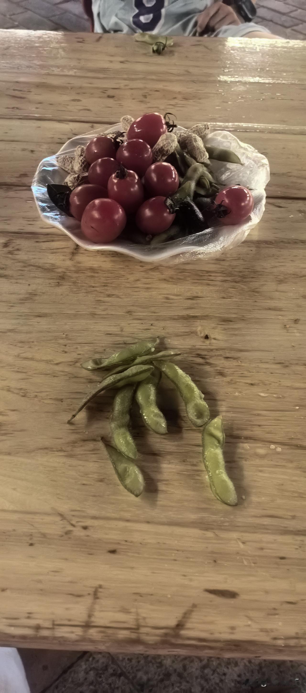 三更半夜，放肆一次。

相对于这奔五的年龄，我的记忆力还算不错。但我也已经记不起