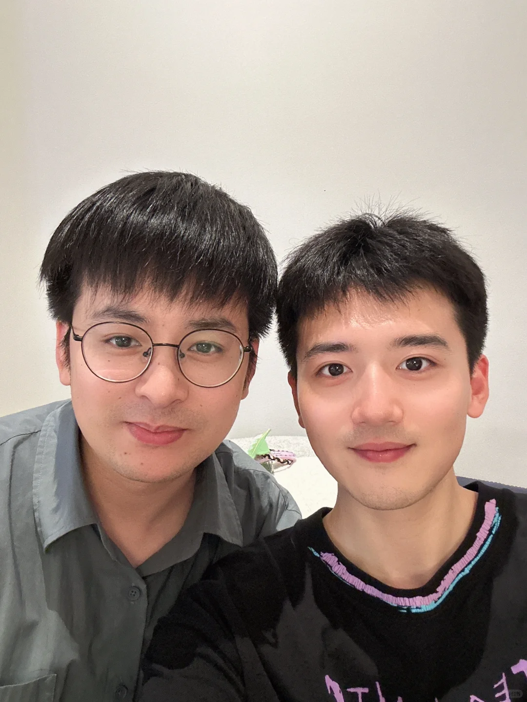 帮大家见到帅气的鸽鸽啦！