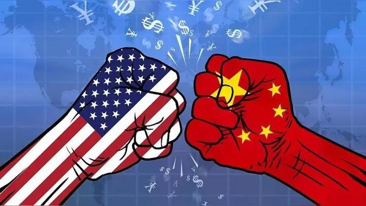 中美关系一直是国际焦点，美国多年来对中国小动作不断，政治恐吓、经济封锁、唆使挑衅