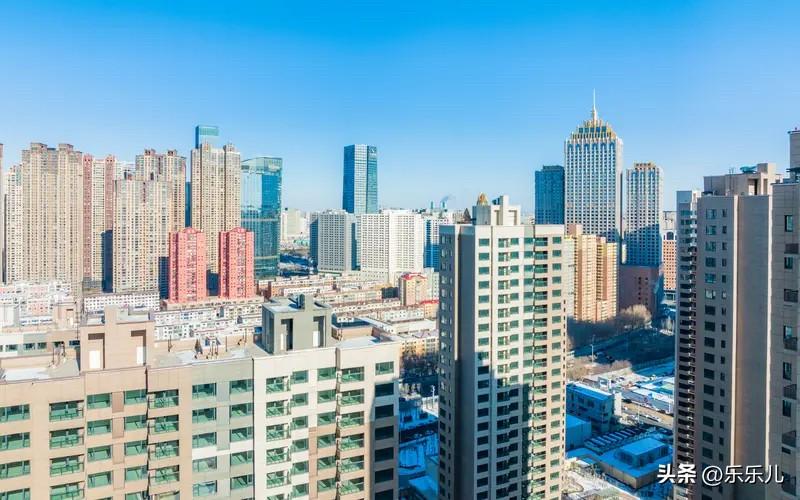 沈阳楼市：

从1月3日到8月6日的数据来看，分化表现十分突出。和平区房价从1.