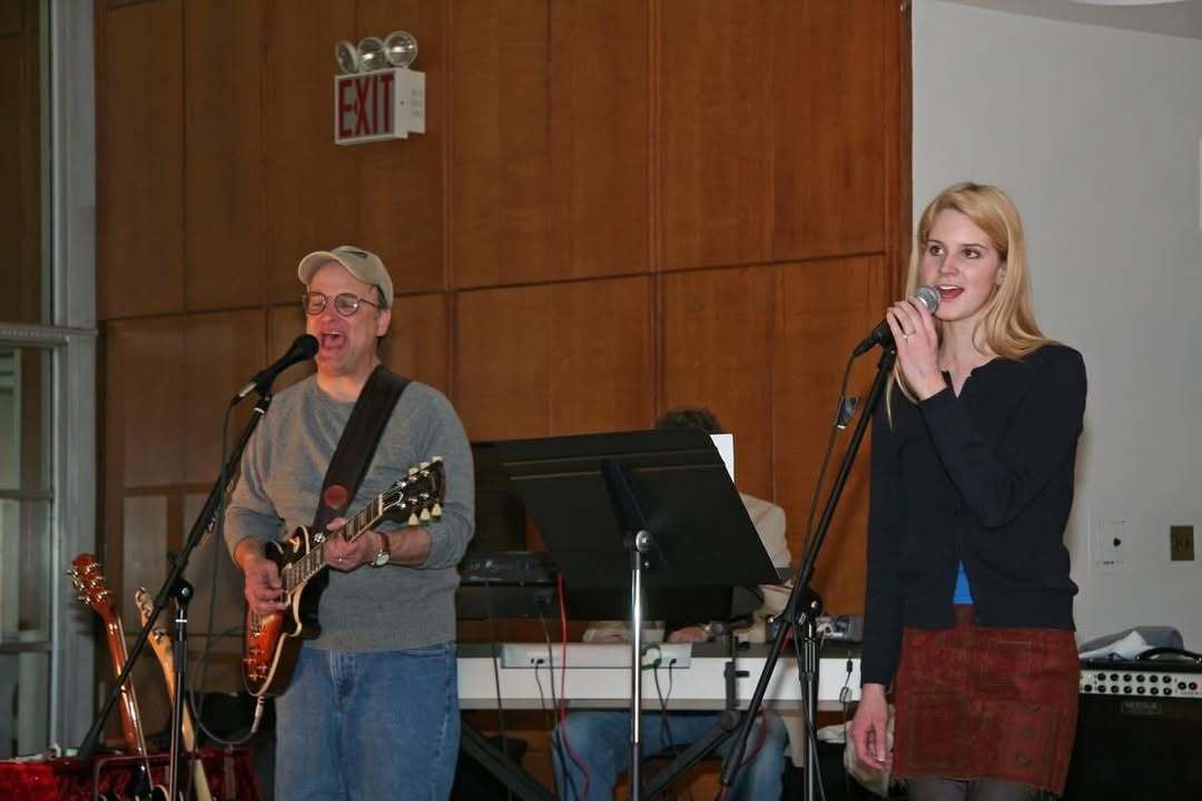 Lana Del Rey 2007 年在福特汉姆大学（Fordham Unive