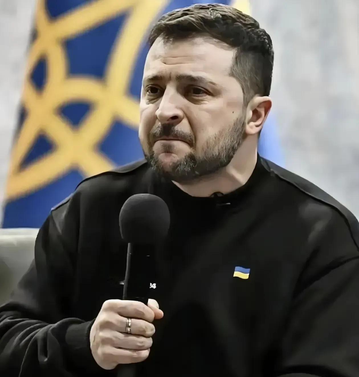 泽连斯基拿到美俄谈好的停火28条计划，估计要哭晕在厕所里。28条计划除了美国承诺