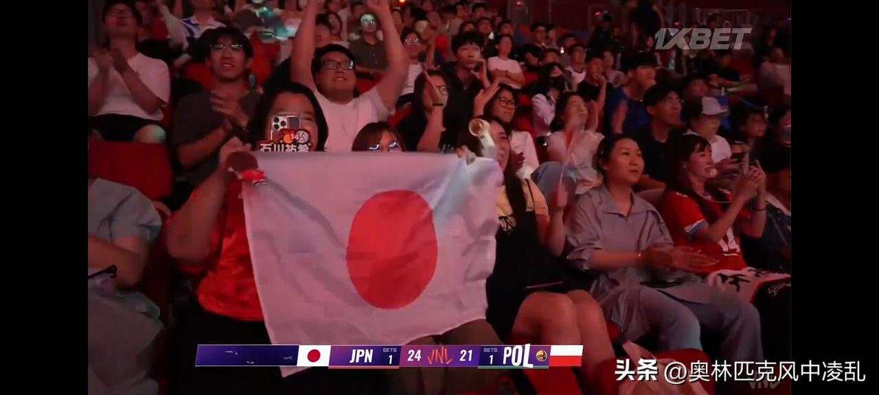 亚洲之光在闪耀，日本男排击败世界第一


3:2，世界男排联赛最有看点的比赛出现