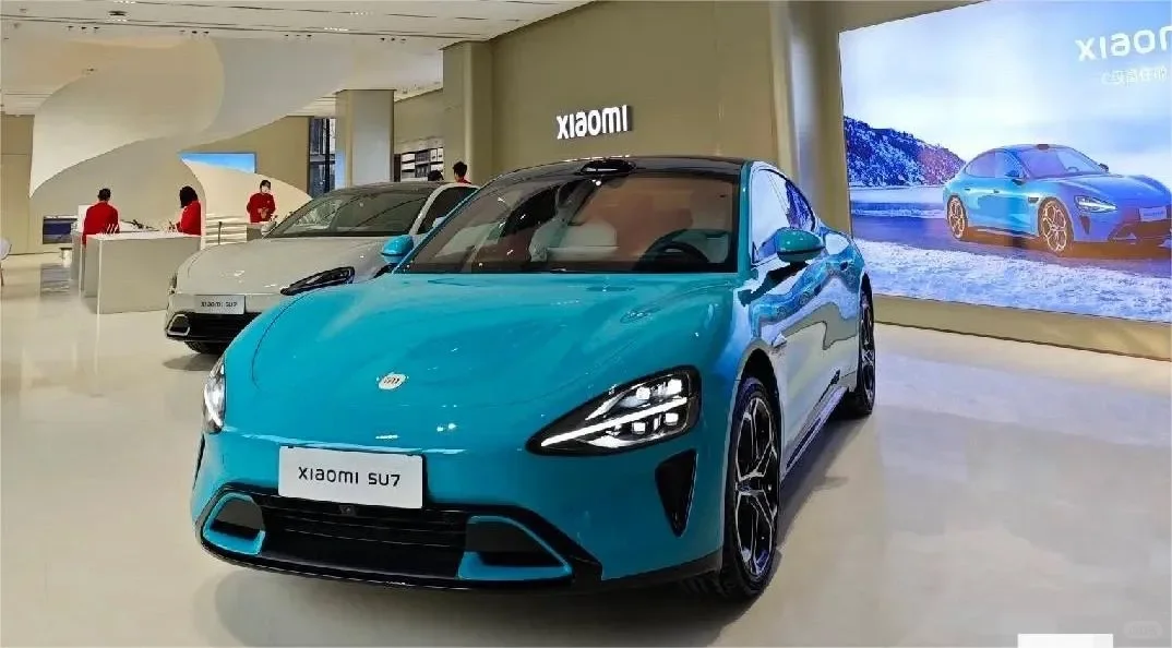 这回真是捅破天了！
你们听过小米SU7吗？网友们的评价可真是敢说敢当啊！不过说实...