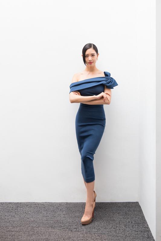 家人们，“亚洲第一美女”克拉拉官宣离婚这事儿太让人意外了！很多人对她的初印象，都