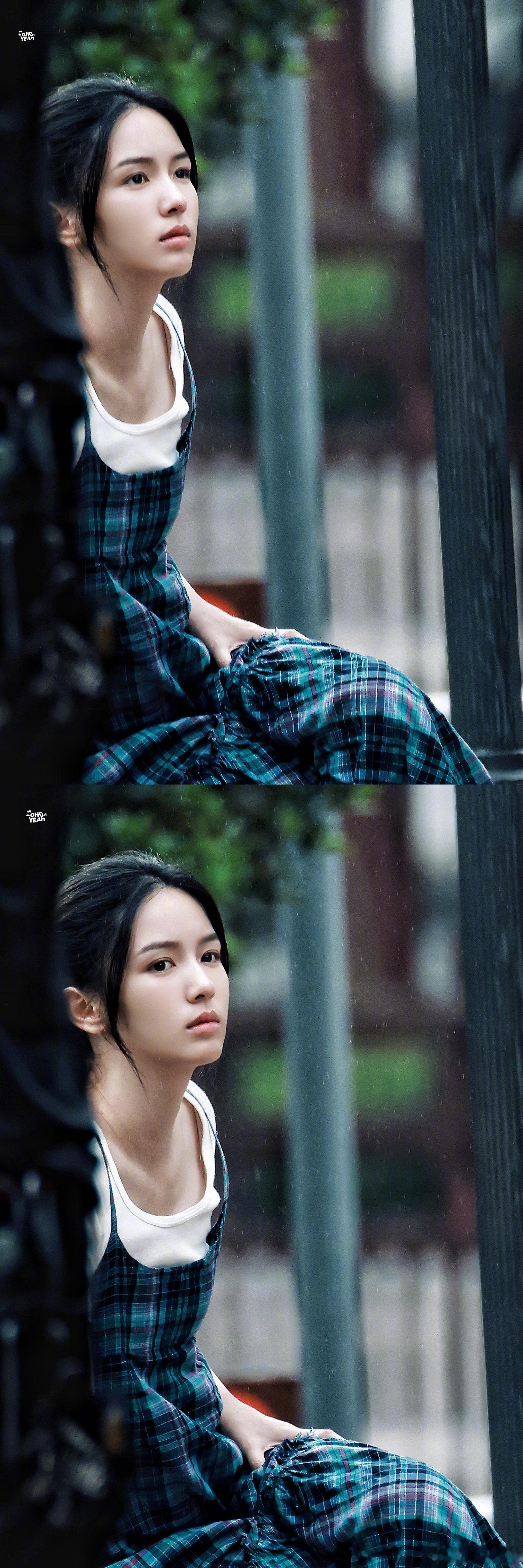 周也林诗兰忧郁感溢出屏幕周也林诗兰自带雨季破碎感被困无限时空轮回，心底藏着洪灾带