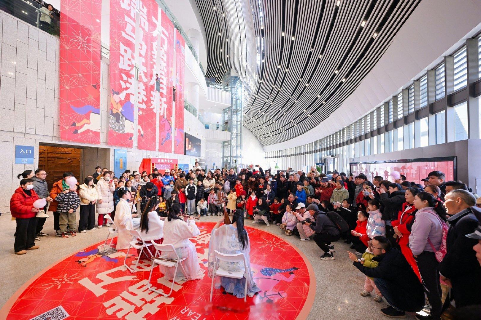 中国港口博物馆新春年味浓参观破万 2026年春节假期，位于宁波北仑的中国港口博物