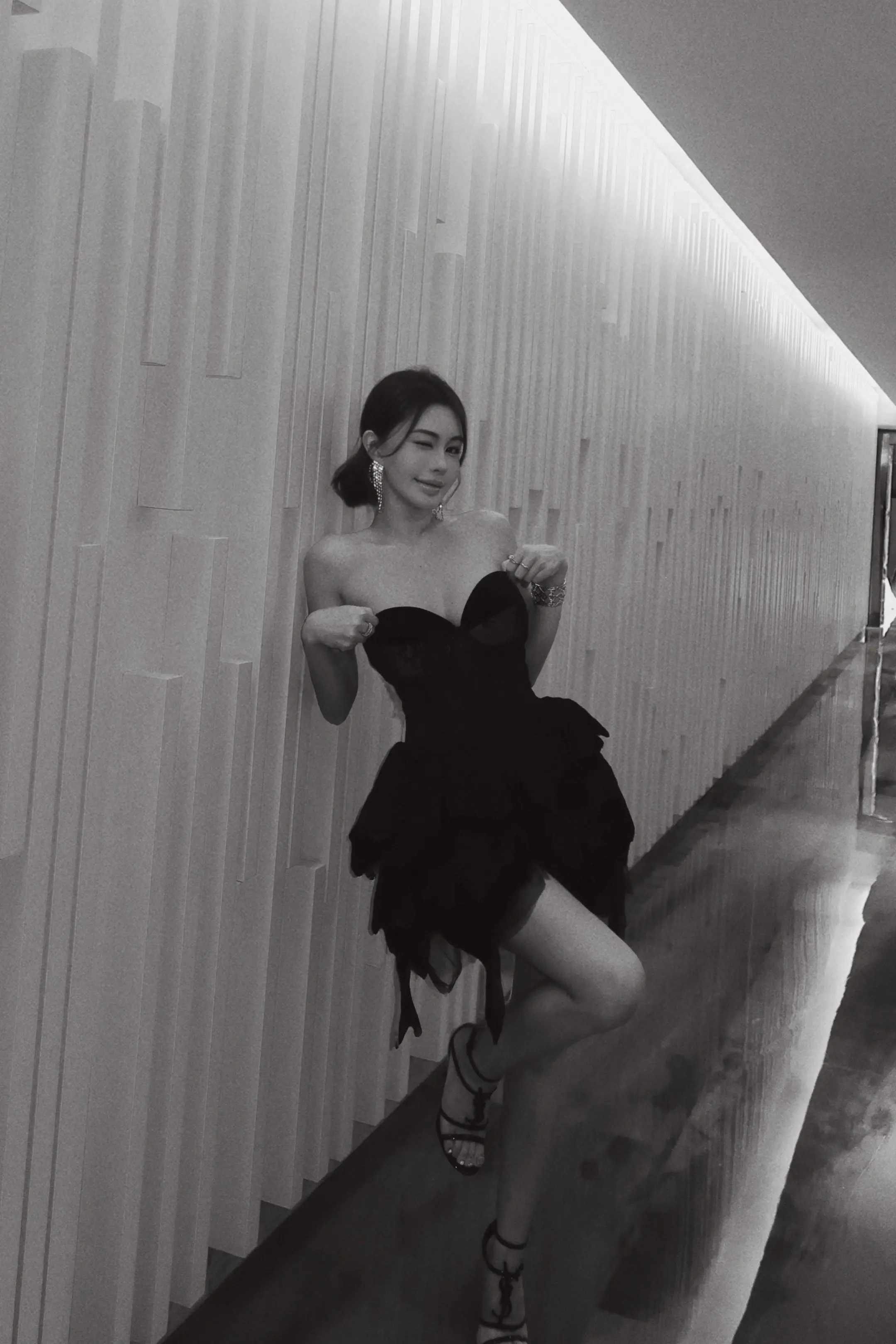 Rich，Pretty and Free.