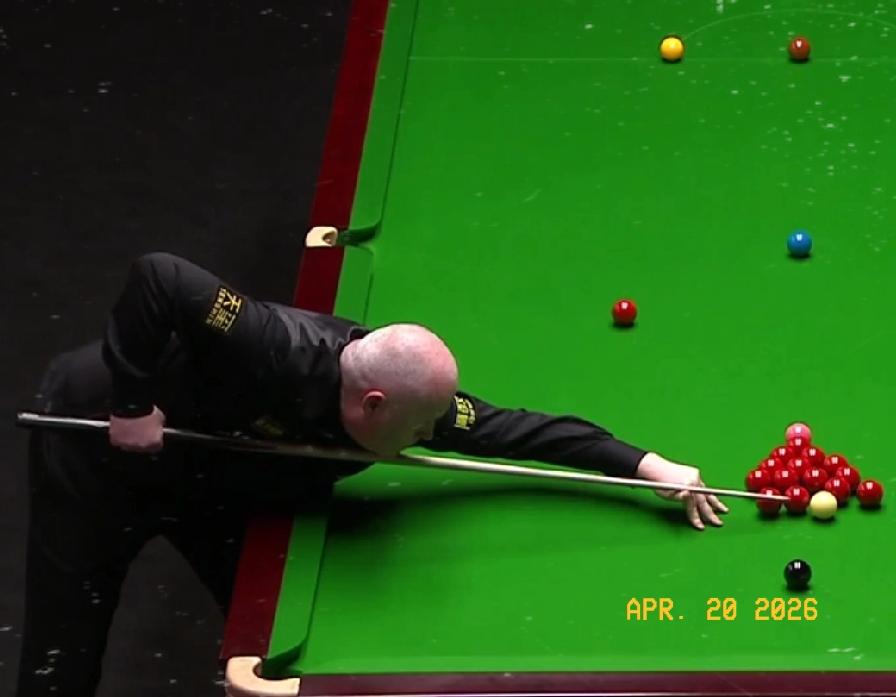 希金斯7-6反超比分，领先第二阶段。
希金斯与卡特第二阶段比赛也结束了上半场角逐