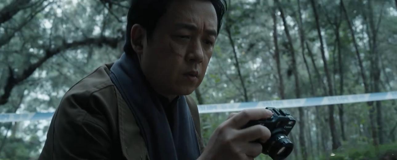 关宏峰也用网红CCD  关宏峰隐形摄影达人 观众的细致观察与关宏峰的网红 ccd