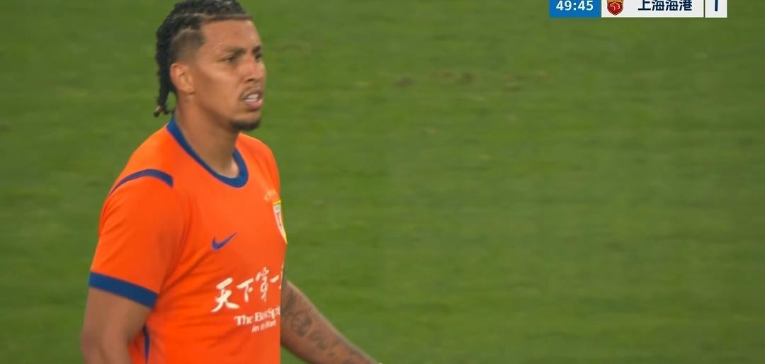 丢人现眼！昨晚的中超联赛山东泰山主场1：1战平海港，从结果上看平局似乎是一个合理