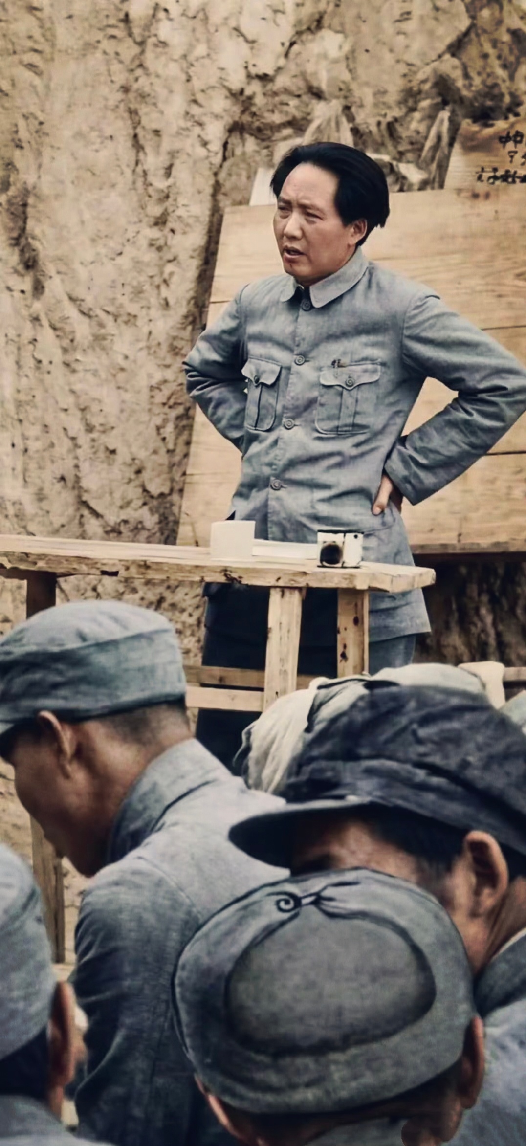 50年之后，我坚信新生代会更理解教员！