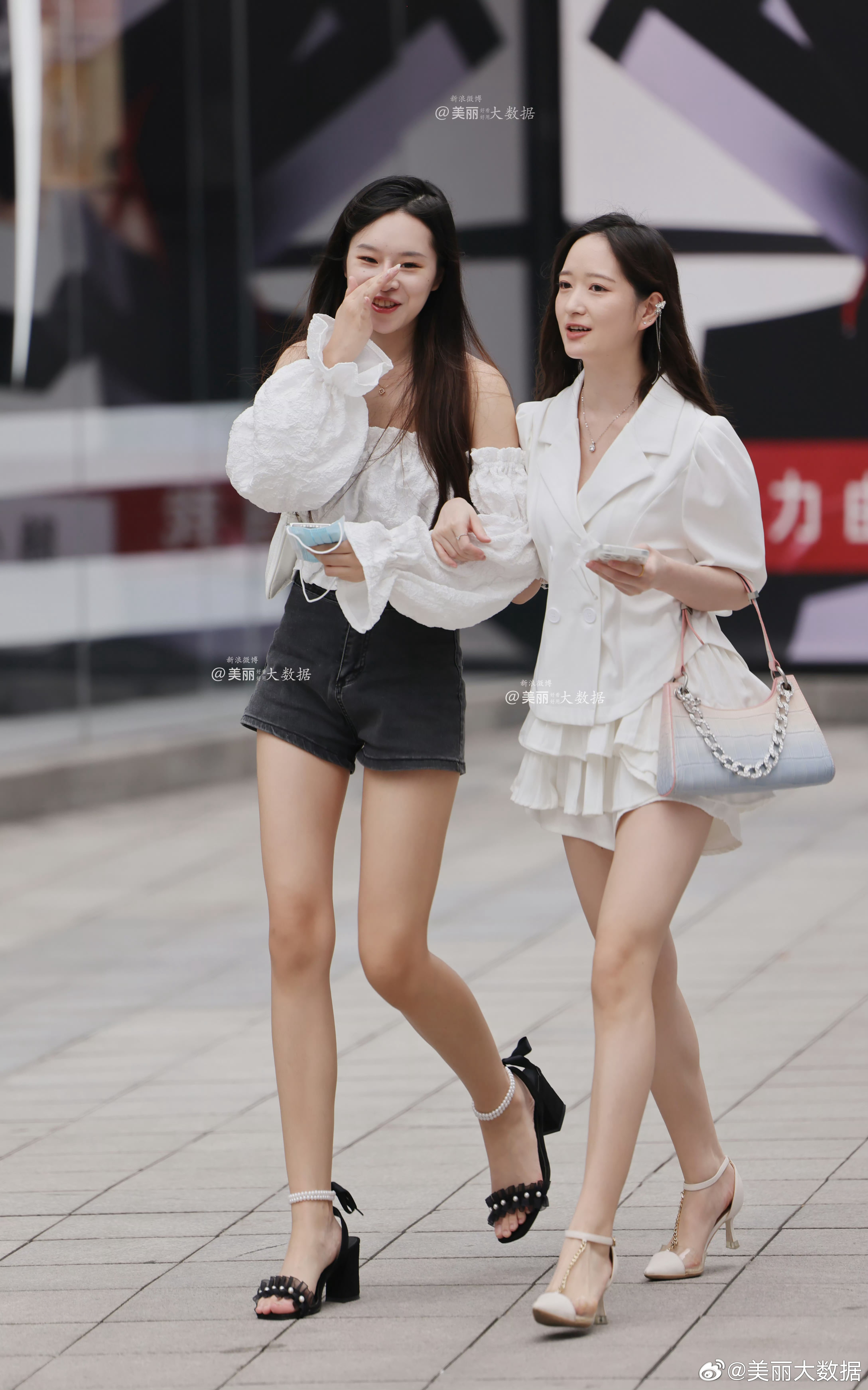 悄悄话[鲜花] ​​​