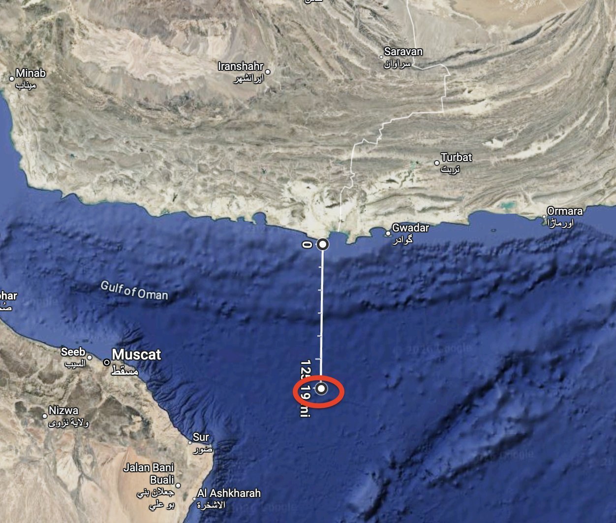 美国海军“林肯”号航母被发现在阿曼湾，距离伊朗海岸约125英里。林肯号航母